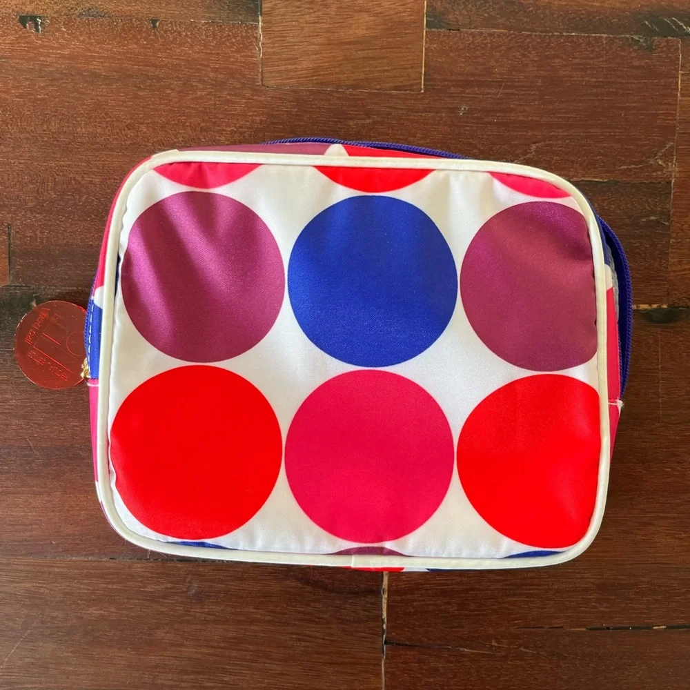 Cosmetics Case – Lisa Perry